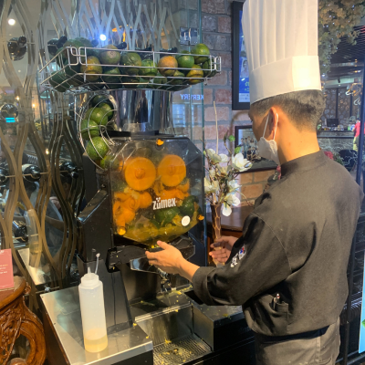 Boost Your Restaurant's Efficiency with Zumex Juicers